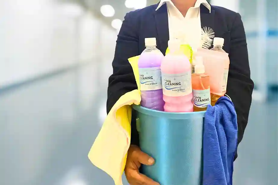 Limpiadores multiusos para superficies, ideal para hoteles y restaurantes